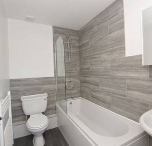 2 Bedroom House for sale in Amesbury Road, Salisbury