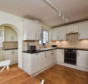 4 Bedroom House for sale in Chiselbury Grove, Salisbury