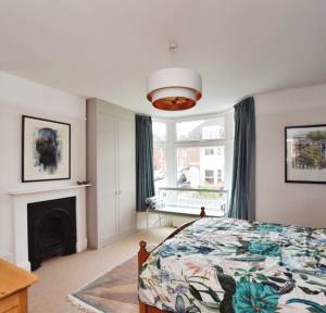 4 Bedroom House for sale in College Street, Salisbury