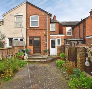 2 Bedroom House for sale in Nursery Road, Salisbury