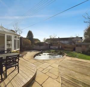3 Bedroom House for sale in The Close, Salisbury