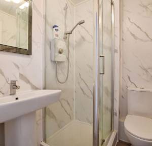 2 Bedroom House for sale in Burden Drive, Salisbury