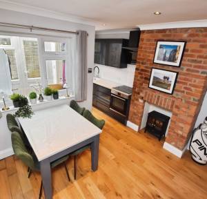 2 Bedroom House for sale in Milford Hill, Salisbury