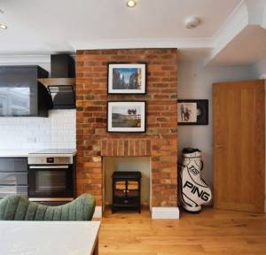 2 Bedroom House for sale in Milford Hill, Salisbury