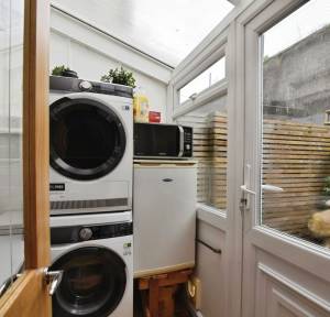 2 Bedroom House for sale in Milford Hill, Salisbury