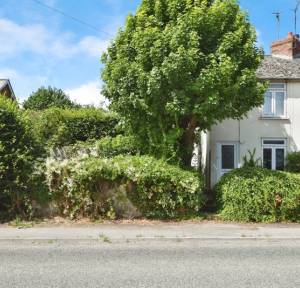 2 Bedroom House for sale in Shaftesbury Road, Salisbury