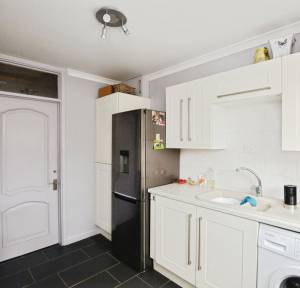 3 Bedroom House for sale in Whitebridge Road, Salisbury