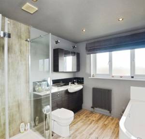 3 Bedroom House for sale in Whitebridge Road, Salisbury