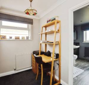 3 Bedroom House for sale in Whitebridge Road, Salisbury