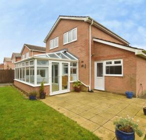 3 Bedroom House for sale in Whitebridge Road, Salisbury