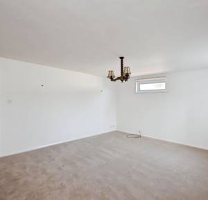 2 Bedroom Flat for sale in Bouverie Avenue, Salisbury