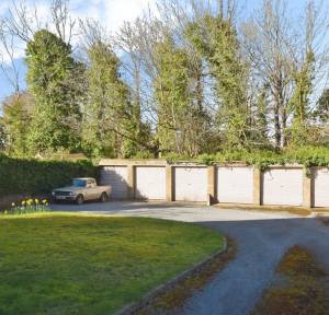 2 Bedroom Flat for sale in Bouverie Avenue, Salisbury