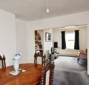 3 Bedroom House for sale in Cherry Orchard Lane, Salisbury