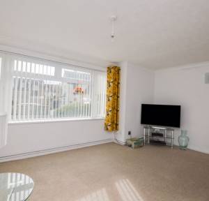 2 Bedroom Flat for sale in Victoria Road, Salisbury
