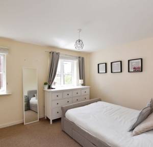 2 Bedroom House for sale in Castle Well Road, Salisbury