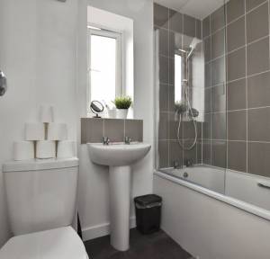 2 Bedroom House for sale in Chicheley Lane, Salisbury