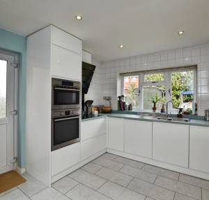 4 Bedroom House for sale in Dalewood Rise, Salisbury