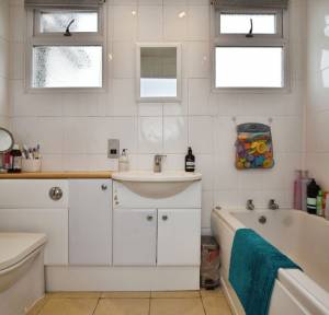 4 Bedroom House for sale in Dalewood Rise, Salisbury