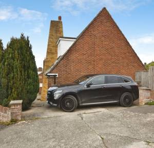 4 Bedroom House for sale in Dalewood Rise, Salisbury