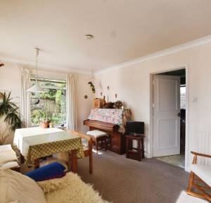 4 Bedroom House for sale in Mallard Close, Salisbury