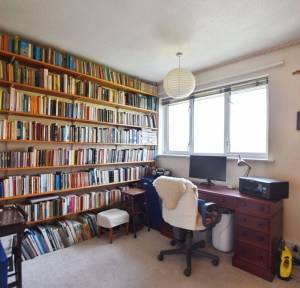 4 Bedroom House for sale in Mallard Close, Salisbury