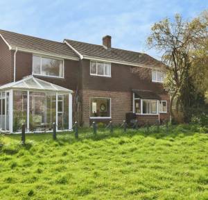 4 Bedroom House for sale in Mallard Close, Salisbury