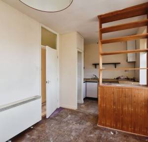 1 Bedroom Flat for sale in Methuen Drive, Salisbury