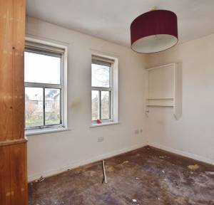 1 Bedroom Flat for sale in Methuen Drive, Salisbury