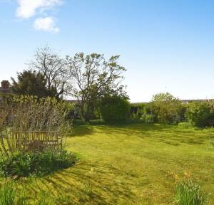 1 Bedroom Flat for sale in Methuen Drive, Salisbury