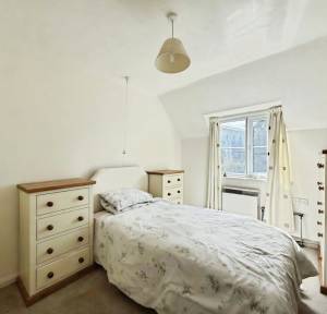 1 Bedroom Retirement for sale in West Street, Salisbury