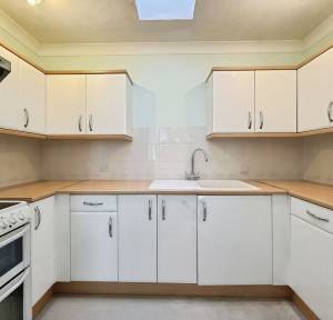 1 Bedroom Retirement for sale in West Street, Salisbury