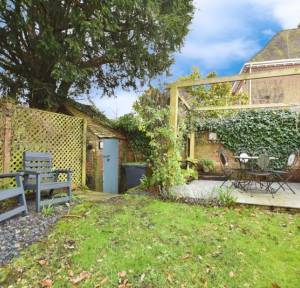 3 Bedroom House for sale in High Street, Salisbury