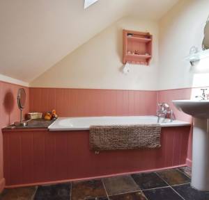 6 Bedroom House for sale in The Ridge, Salisbury