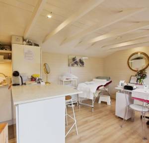 3 Bedroom House for sale in Church Hill, Salisbury