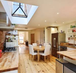 4 Bedroom House for sale in College Street, Salisbury