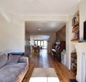 4 Bedroom House for sale in College Street, Salisbury