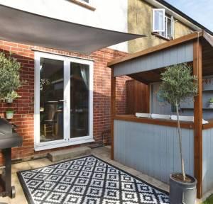 3 Bedroom House for sale in Roman Road, Salisbury