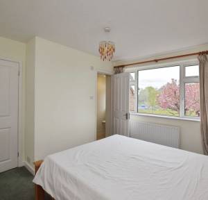 3 Bedroom House for sale in Westminster Road, Salisbury