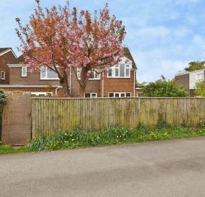 3 Bedroom House for sale in Westminster Road, Salisbury