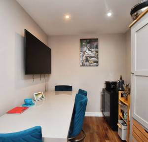 4 Bedroom House for sale in Hulse Road, Salisbury