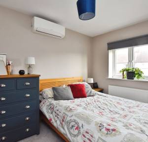 4 Bedroom House for sale in Hulse Road, Salisbury