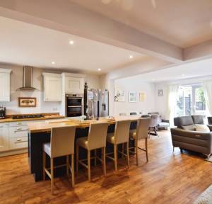 3 Bedroom House for sale in Hulse Road, Salisbury