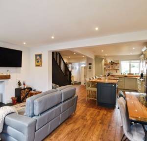 3 Bedroom House for sale in Hulse Road, Salisbury