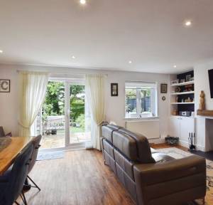 3 Bedroom House for sale in Hulse Road, Salisbury