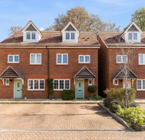 4 Bedroom House for sale in Oakley Road, Salisbury