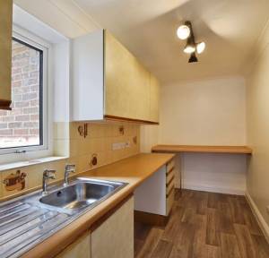 1 Bedroom Flat for sale in The Borough, Salisbury