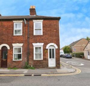 2 Bedroom House for sale in Devizes Road, Salisbury
