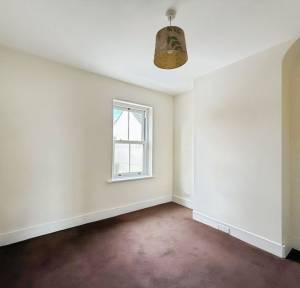 2 Bedroom House for sale in Devizes Road, Salisbury