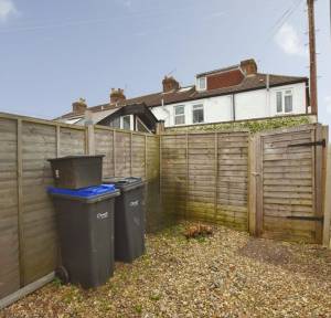 2 Bedroom House for sale in Devizes Road, Salisbury