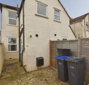 2 Bedroom House for sale in Devizes Road, Salisbury